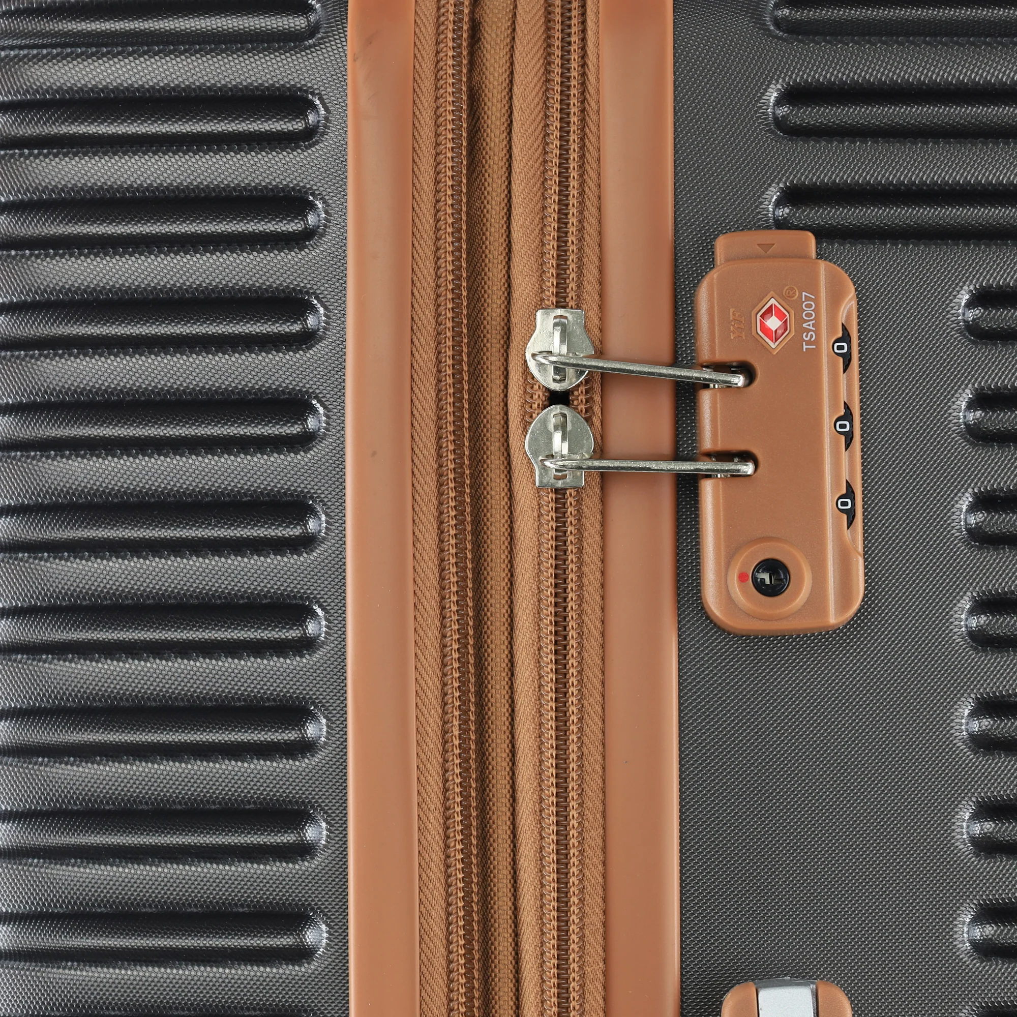 Pierre Cardin 70cm MEDIUM Hard Shell Suitcase - Image 5