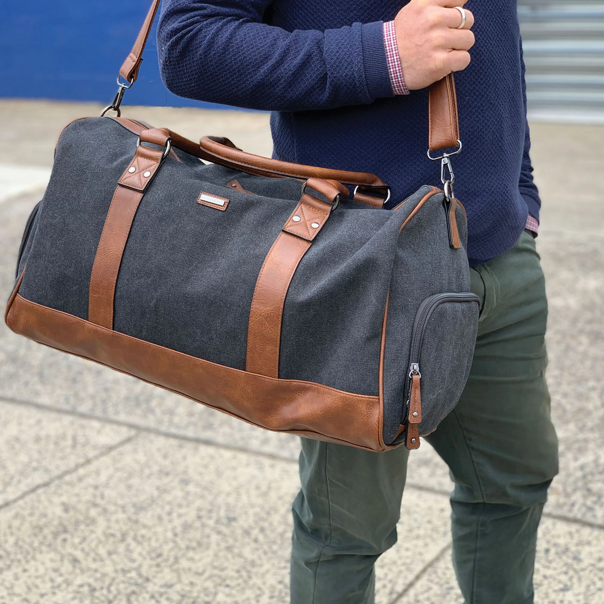 Pierre Cardin Canvas Overnight Duffle Bag - Image 5