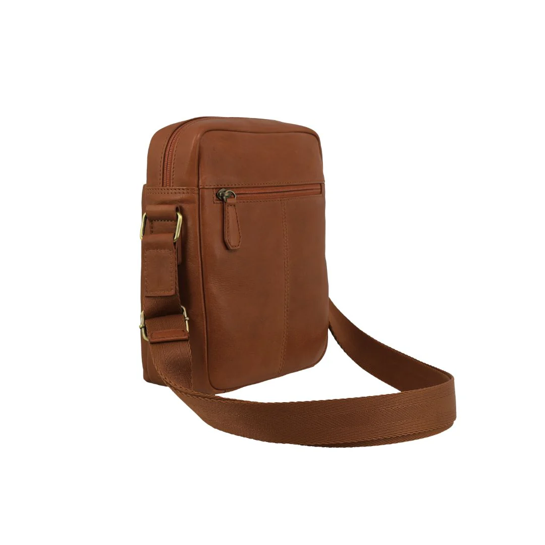 Pierre Cardin Men's Leather Versatile Crossbody Bag - Image 4