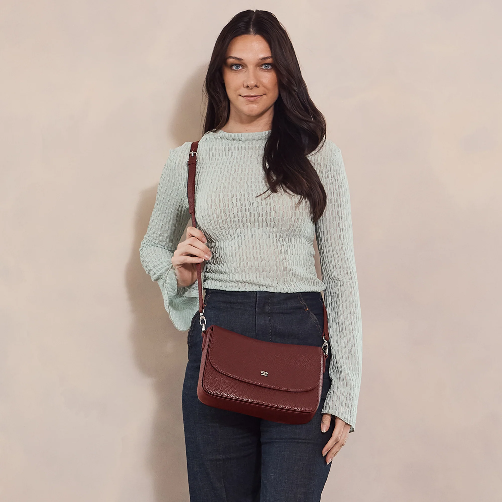 Pierre Cardin Ladies Leather Flap Over Crossbody Bag - Image 2