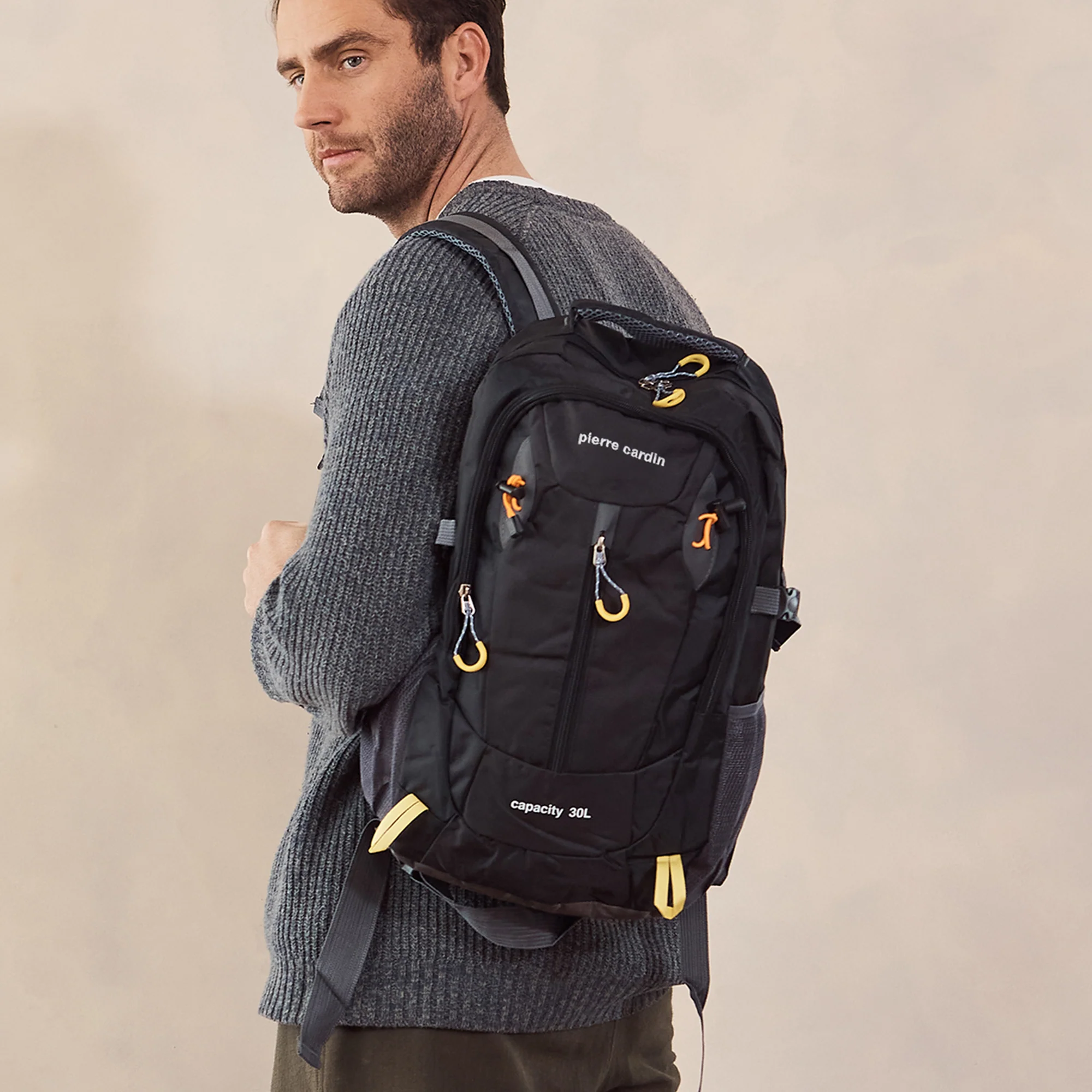 Pierre Cardin Mens 30L Nylon Adventure Backpack - Image 2