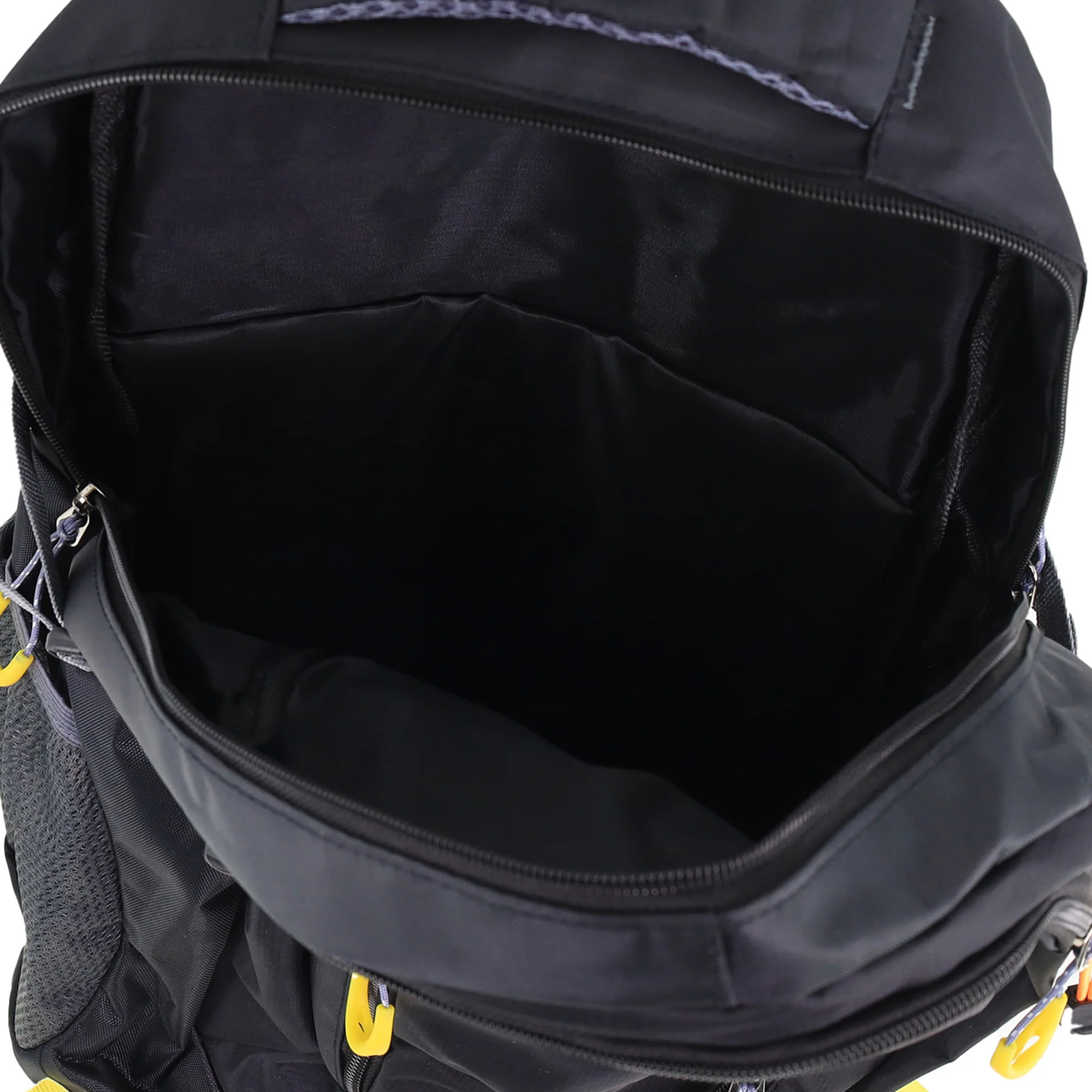Pierre Cardin Mens 30L Nylon Adventure Backpack - Image 3