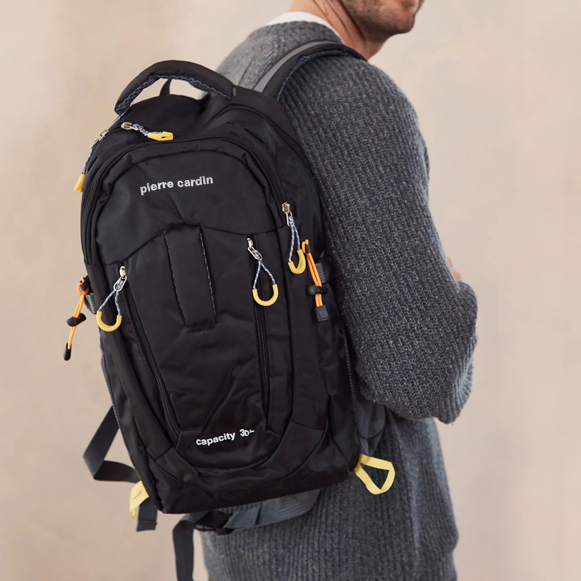 Pierre Cardin Mens 30L Nylon Adventure Backpack - Image 6