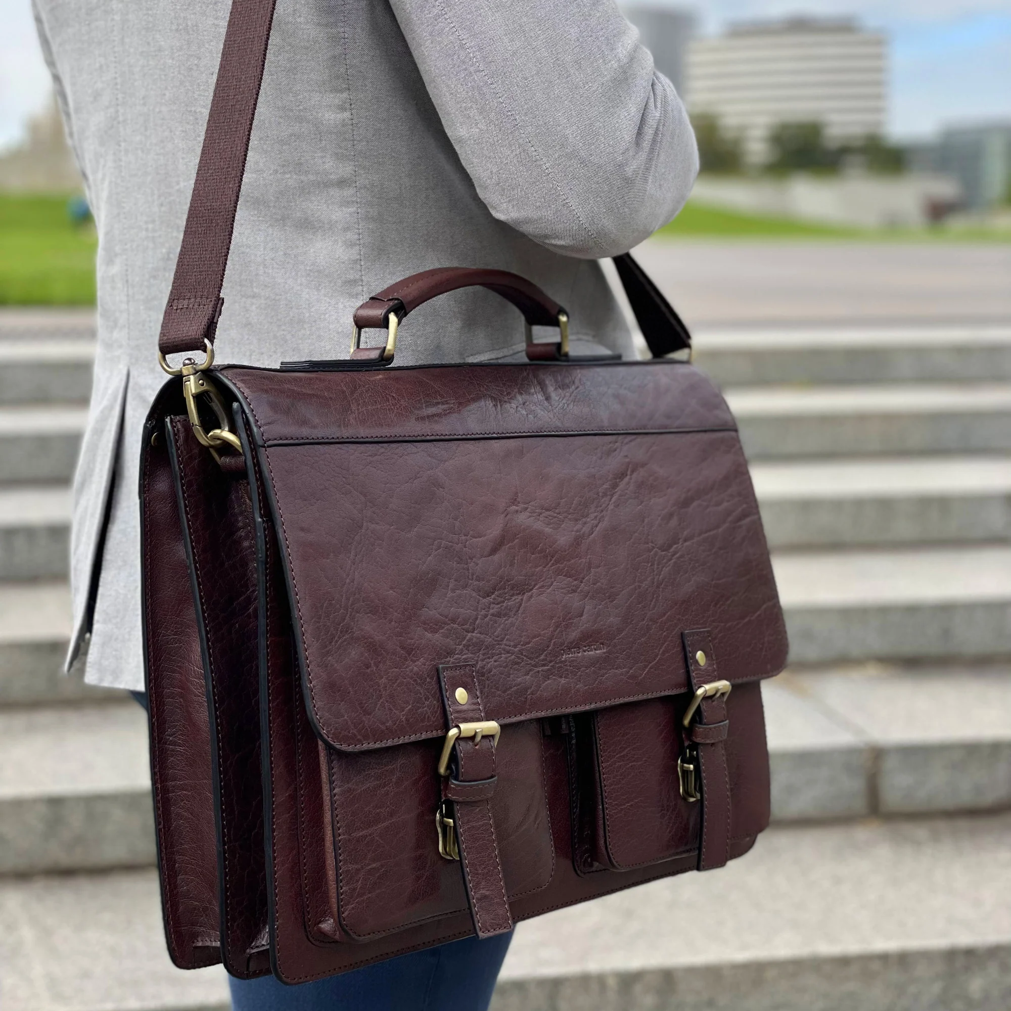 Pierre Cardin Men's Leather Business/Computer Bag - Image 2