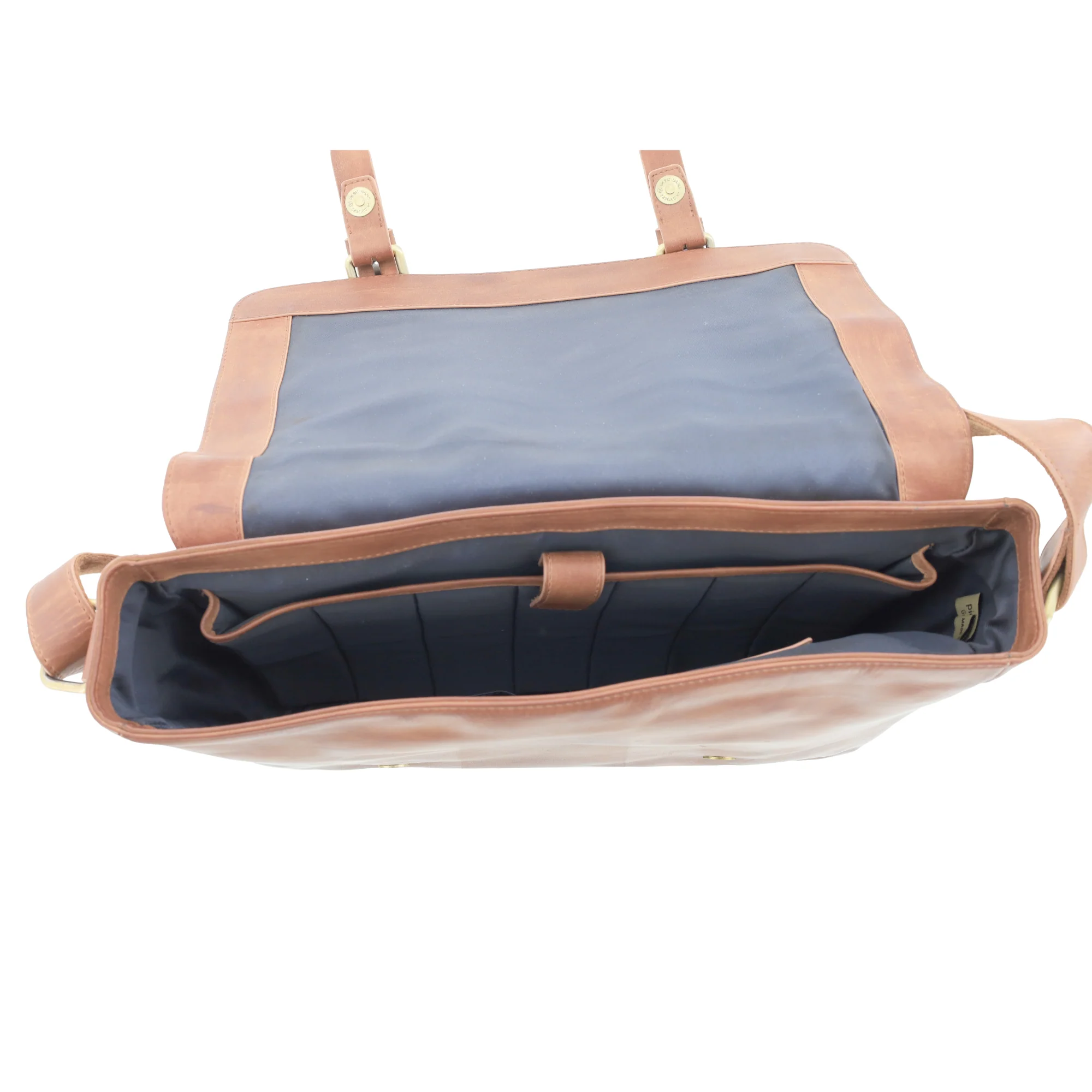 Pierre Cardin Men's Rustic Leather Computer Satchel - Image 3