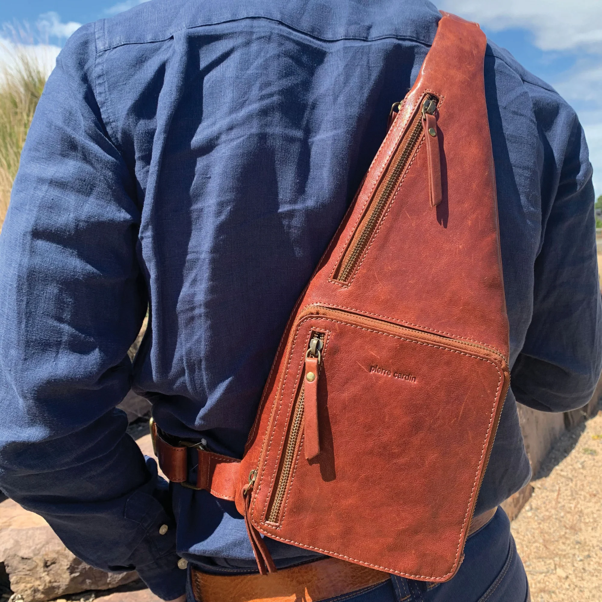 Pierre Cardin Rustic Leather Sling Bag - Image 2